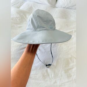 Outdoor Research | Women’s Medium | Light Blue Oasis Sun Hat